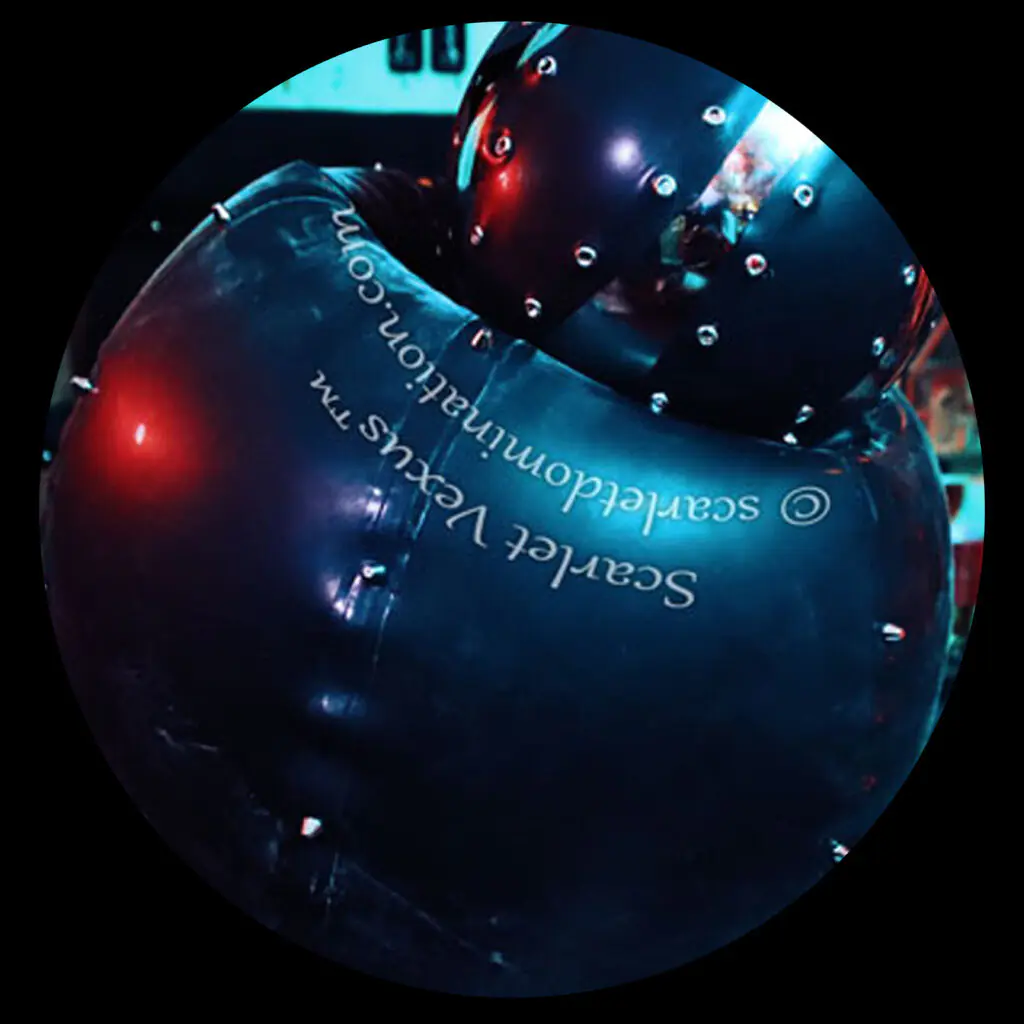 Austin Dominatrix Scarlet Vexus | Booking | Image 4